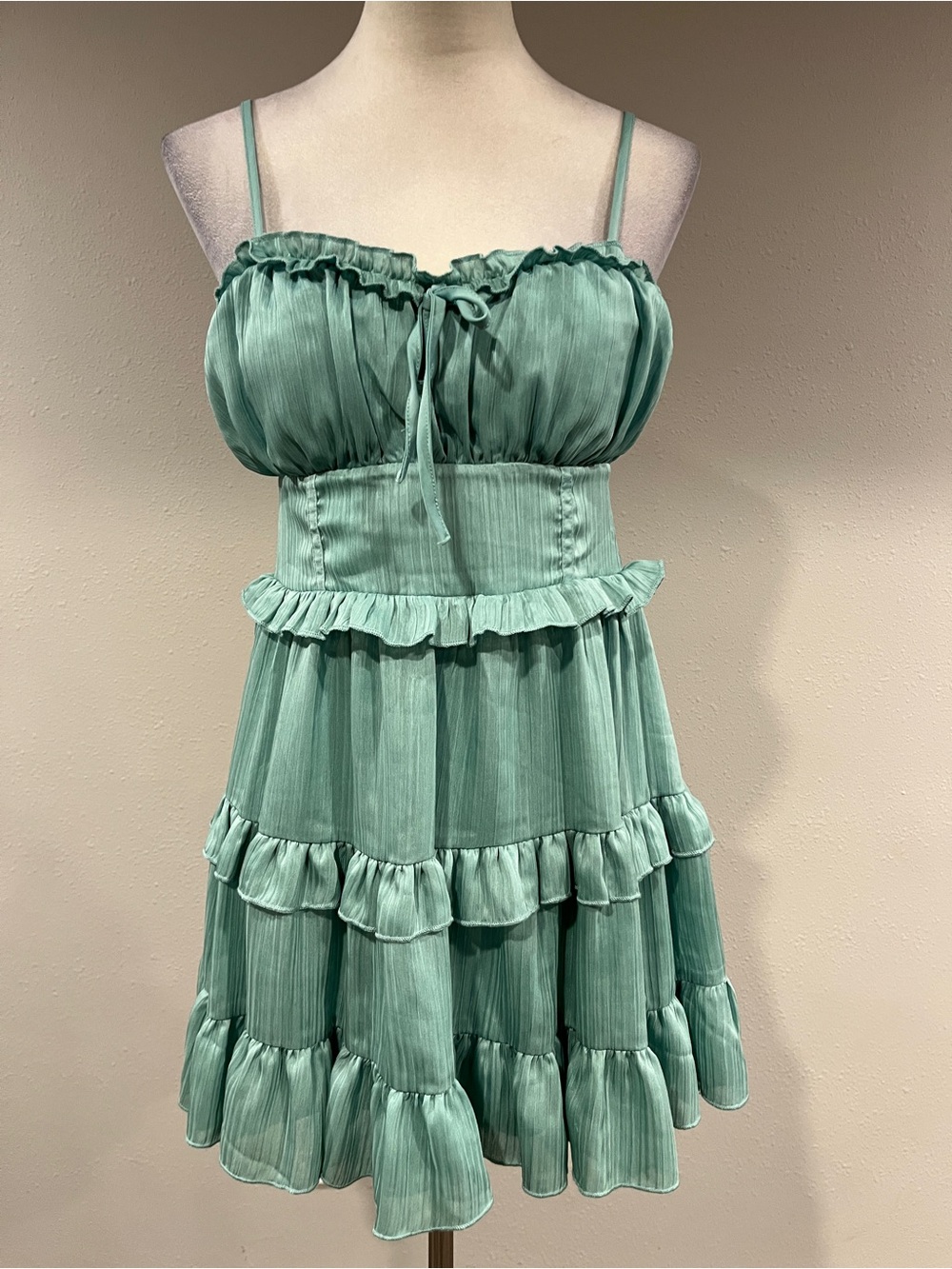 Wild fable Sleeveless Mint Green Ruffle Tiered mini Dress size small